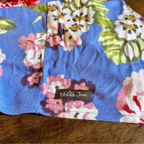 ✨Matilda Jane Floral Peplum Sleeveless Top✨ - Picture 5 of 13